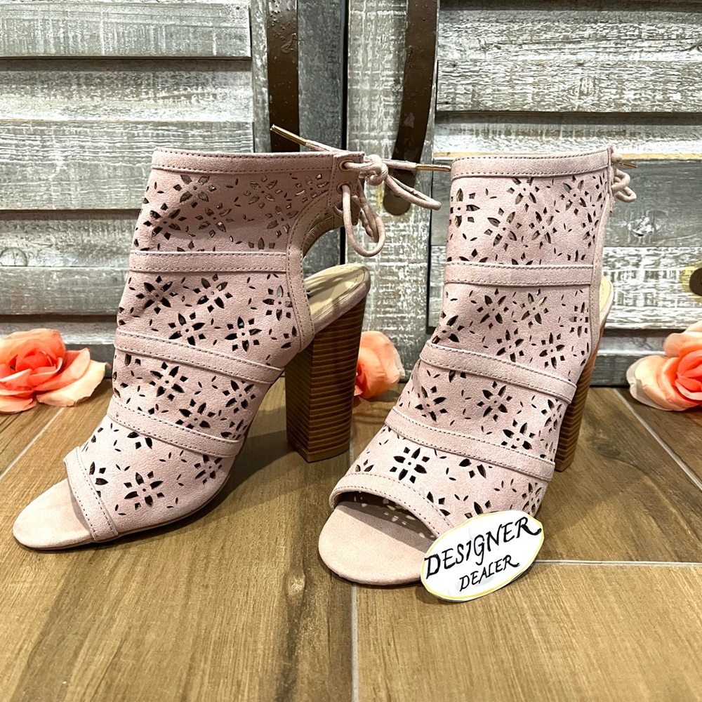 JUSTFAB Flower Power Light Pink Peep Toe Bootie Size 7 VGC! - Picture 3 of 8